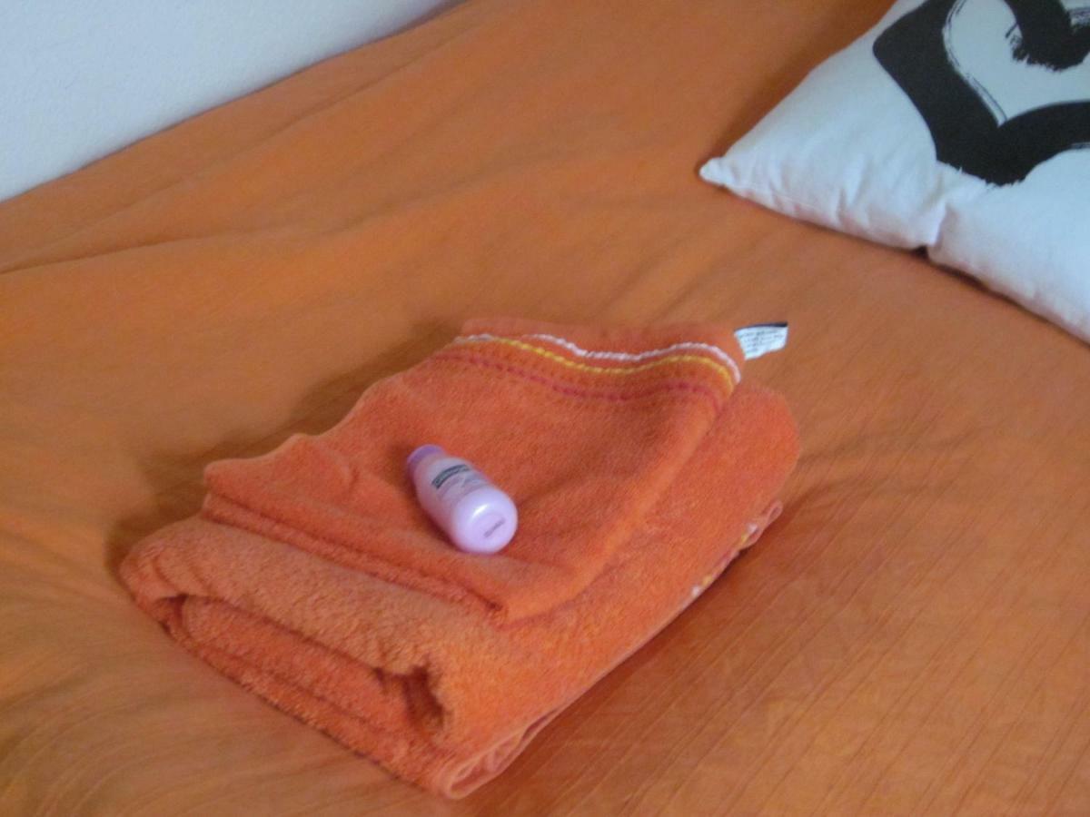 Ruhiges Gaestezimmer Winterthur Exteriör bild